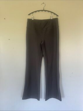 Woman’s Mondetta Gray Boot Cut Flare Pants Medium